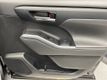2023 Toyota Highlander XLE AWD - 22935198 - 14