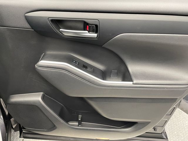 2023 Toyota Highlander XLE AWD - 22935198 - 14