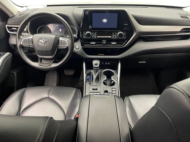 2023 Toyota Highlander XLE AWD - 22935198 - 18