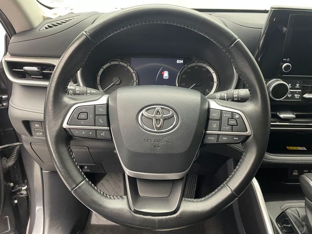 2023 Toyota Highlander XLE AWD - 22935198 - 20