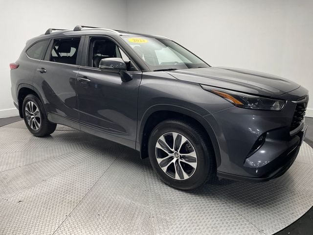 2023 Toyota Highlander XLE AWD - 22935198 - 2