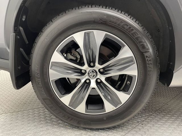 2023 Toyota Highlander XLE AWD - 22935198 - 50