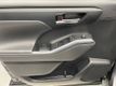 2023 Toyota Highlander XLE AWD - 22935198 - 8