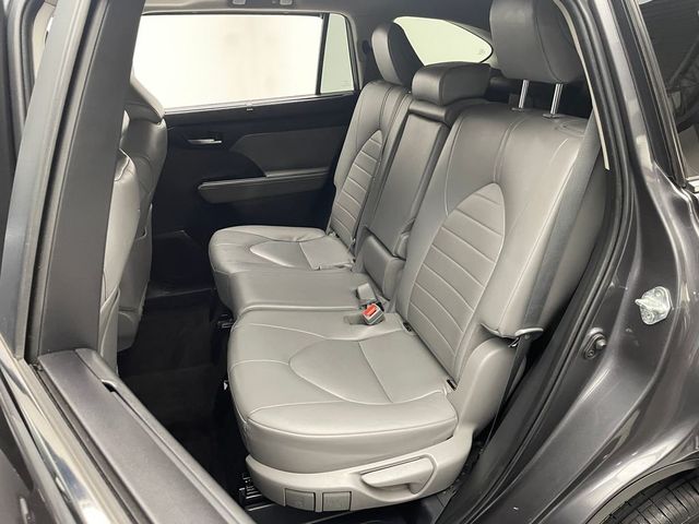 2023 Toyota Highlander XLE AWD - 22939997 - 34