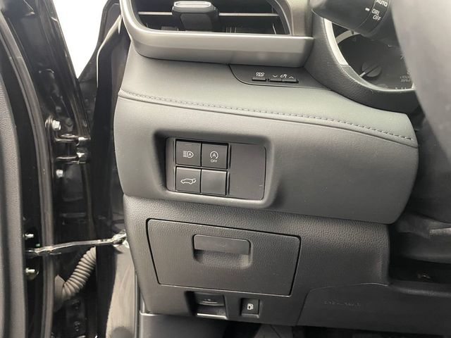 2023 Toyota Highlander XLE AWD - 22942110 - 19