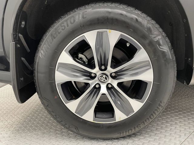 2023 Toyota Highlander XLE AWD - 22942110 - 49