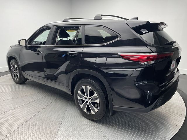 2023 Toyota Highlander XLE AWD - 22942110 - 6