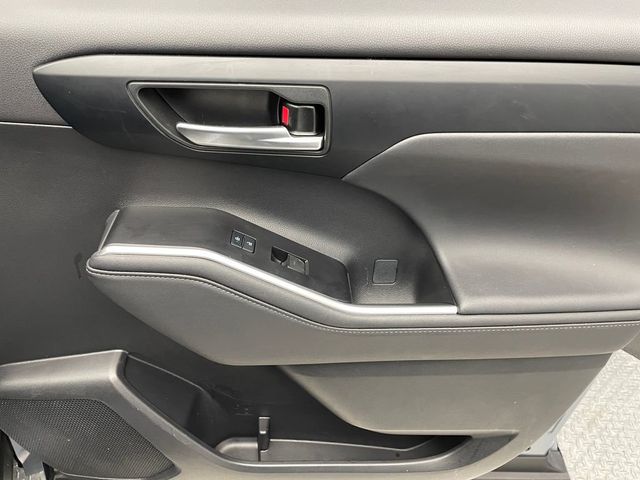 2023 Toyota Highlander XLE AWD - 22942123 - 14