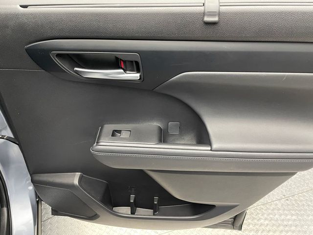 2023 Toyota Highlander XLE AWD - 22942123 - 35