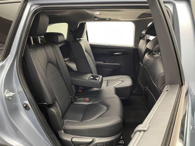 2023 Toyota Highlander XLE AWD - 22942123 - 37