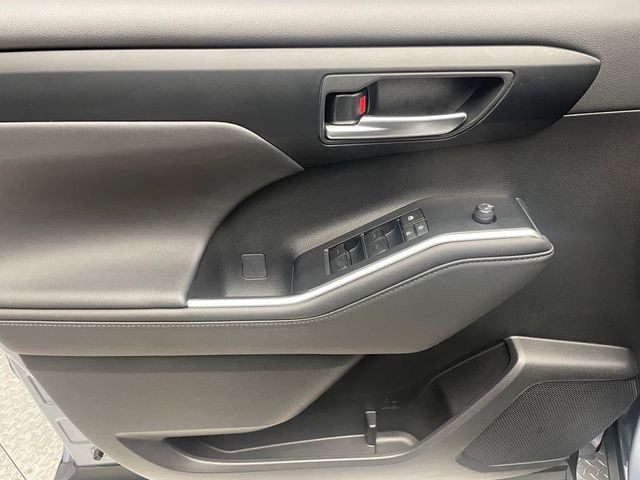 2023 Toyota Highlander XLE AWD - 22942123 - 8