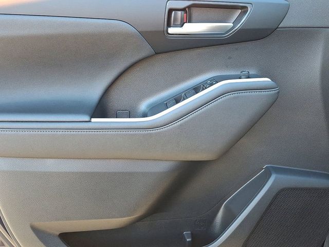 2023 Toyota Highlander XLE AWD - 22955830 - 14