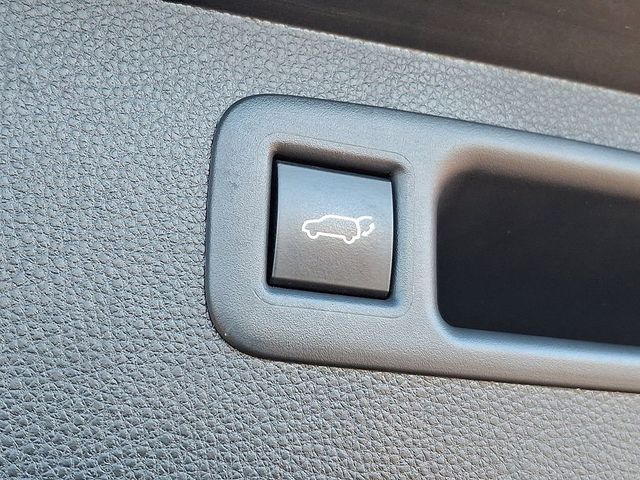 2023 Toyota Highlander XLE AWD - 22955830 - 30