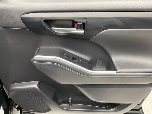 2023 Toyota Highlander XLE AWD - 22983546 - 14