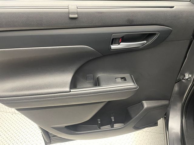 2023 Toyota Highlander XLE AWD - 22992789 - 32