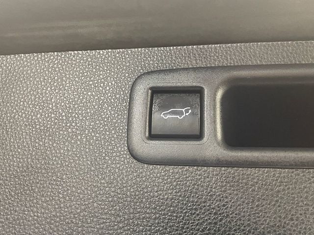 2023 Toyota Highlander XLE AWD - 22992789 - 44