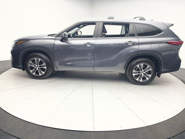 2023 Toyota Highlander XLE AWD - 22992789 - 7