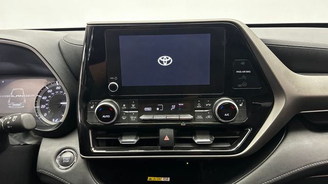 2023 Toyota Highlander XLE AWD - 23037056 - 22