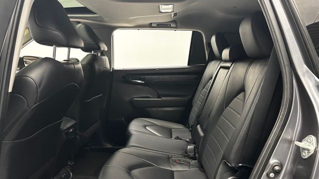 2023 Toyota Highlander XLE AWD - 23037056 - 34