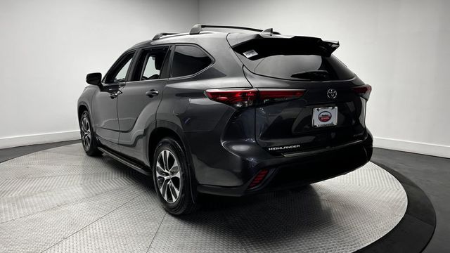 2023 Toyota Highlander XLE AWD - 23037056 - 38