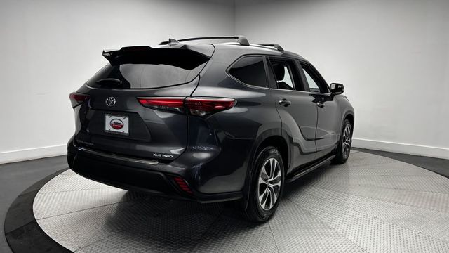 2023 Toyota Highlander XLE AWD - 23037056 - 43