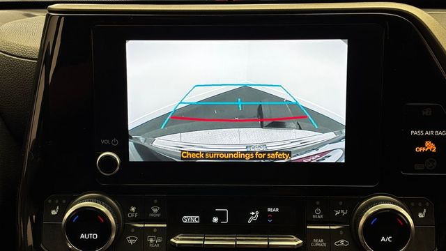 2023 Toyota Highlander XLE AWD - 23037056 - 49