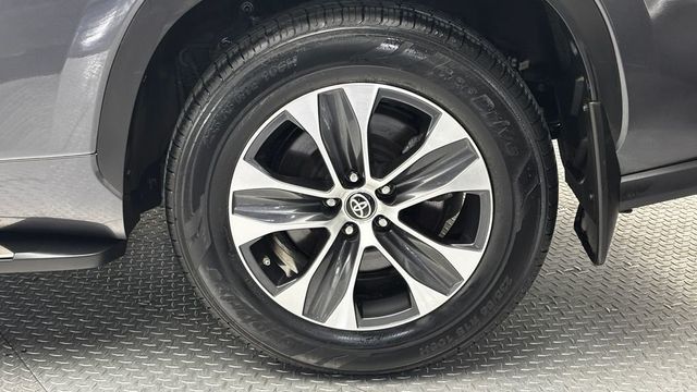 2023 Toyota Highlander XLE AWD - 23037056 - 5