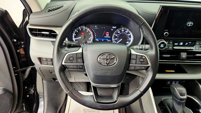 2023 Toyota Highlander XLE AWD - 23014163 - 13