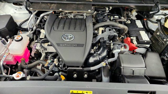 2023 Toyota Highlander XLE AWD with 12.3'' Multimedia Screen - 22978769 - 27