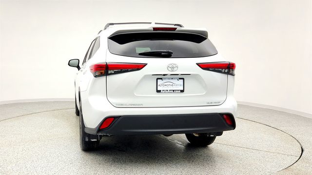 2023 Toyota Highlander XLE AWD with 12.3'' Multimedia Screen - 22978769 - 5