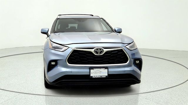 2023 Toyota Highlander XLE AWD w/ Running Boards - 23068941 - 1