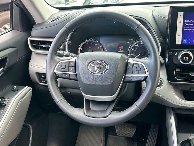 2023 Toyota Highlander XLE FWD - 23044220 - 16