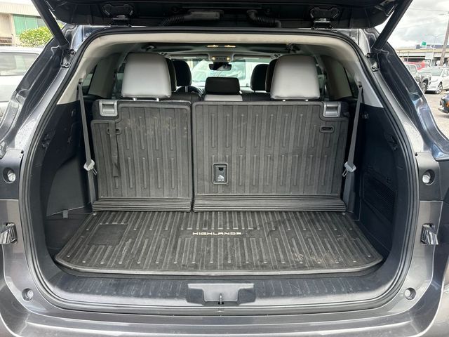2023 Toyota Highlander XLE FWD - 23044220 - 19