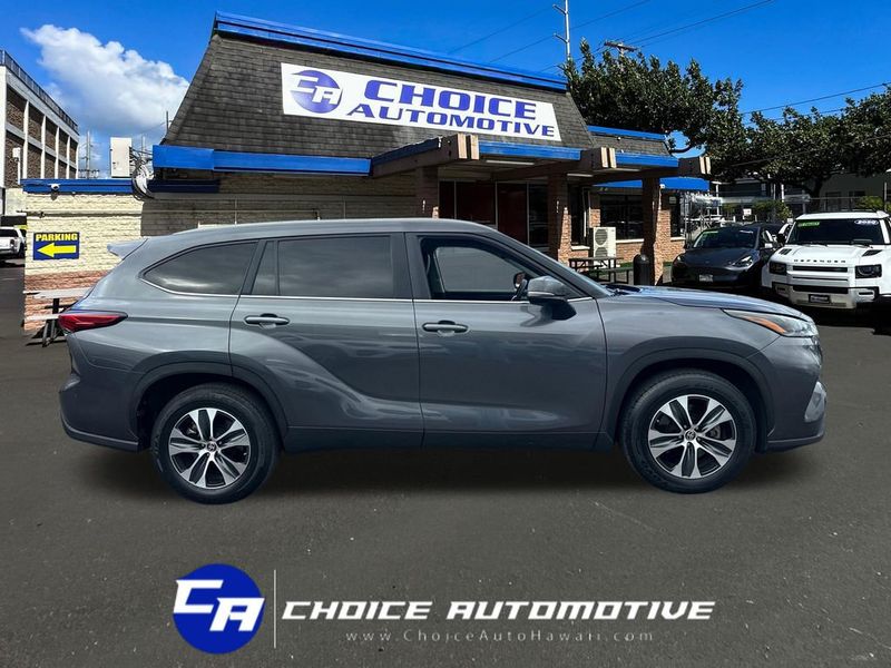 2023 Toyota Highlander XLE FWD - 23044220 - 7