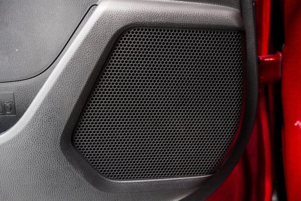 2023 Toyota Highlander XLE photo 9