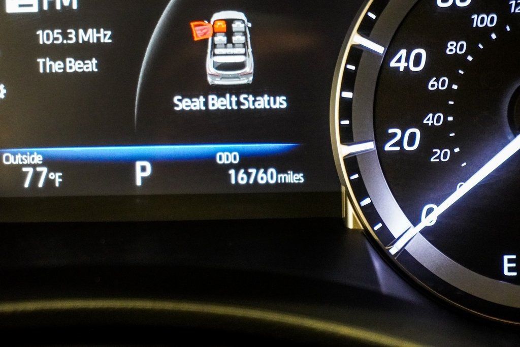 2023 Toyota Highlander XLE photo 31