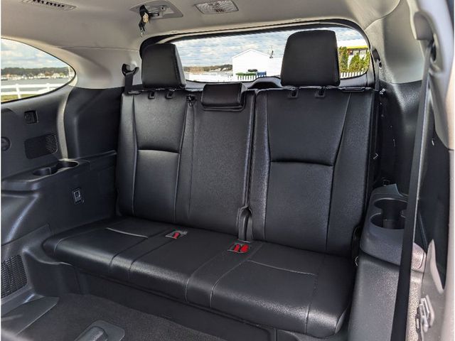 2023 Toyota Highlander XLE FWD - 23011831 - 13