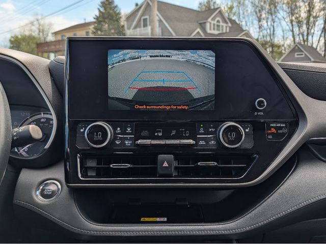 2023 Toyota Highlander XLE FWD - 23011831 - 24