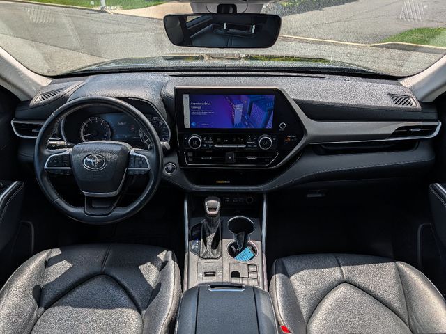 2023 Toyota Highlander XLE FWD - 23011831 - 26