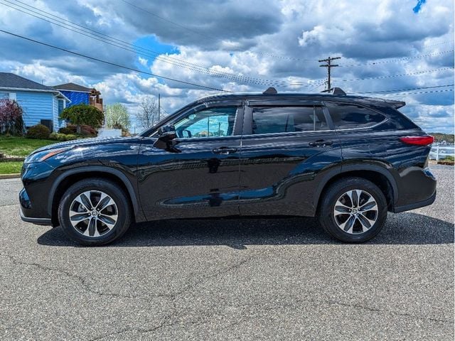 2023 Toyota Highlander XLE FWD - 23011831 - 8
