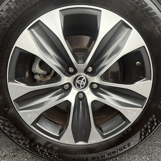 2023 Toyota Highlander XLE FWD W/NAVIGATION, PANO-ROOF & ADAPTIVE CRUISE - 23088638 - 46