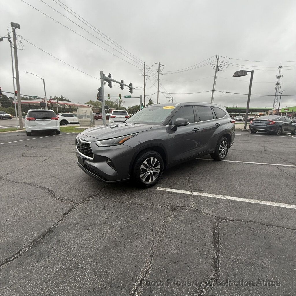 Toyota Highlander photo 6