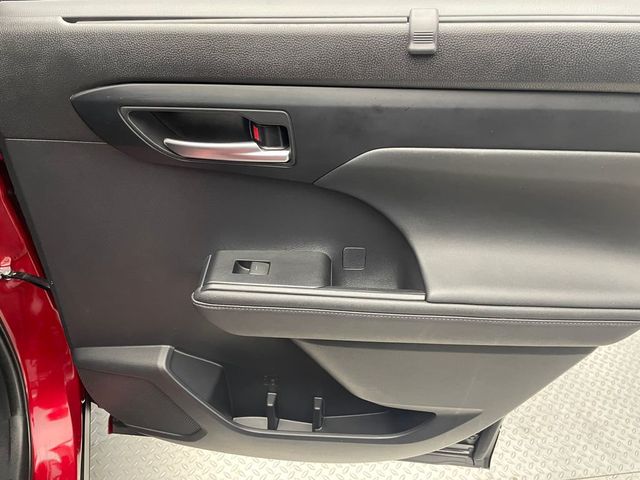 2023 Toyota Highlander XSE AWD - 22951227 - 34