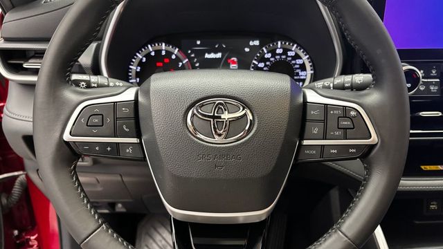 2023 Toyota Highlander XSE AWD - 23034744 - 17