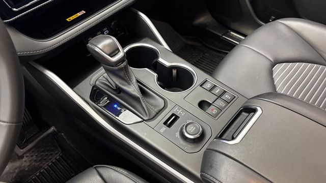 2023 Toyota Highlander XSE AWD - 23034744 - 19