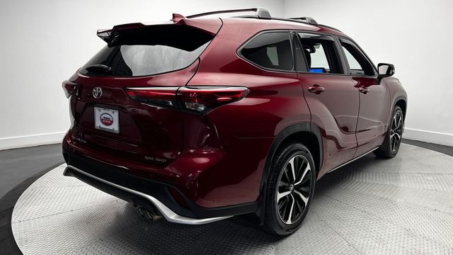 2023 Toyota Highlander XSE AWD - 23034744 - 35