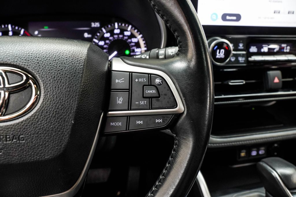Toyota Highlander photo 38