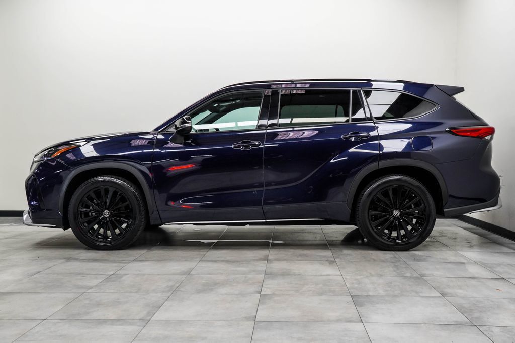 Toyota Highlander photo 9