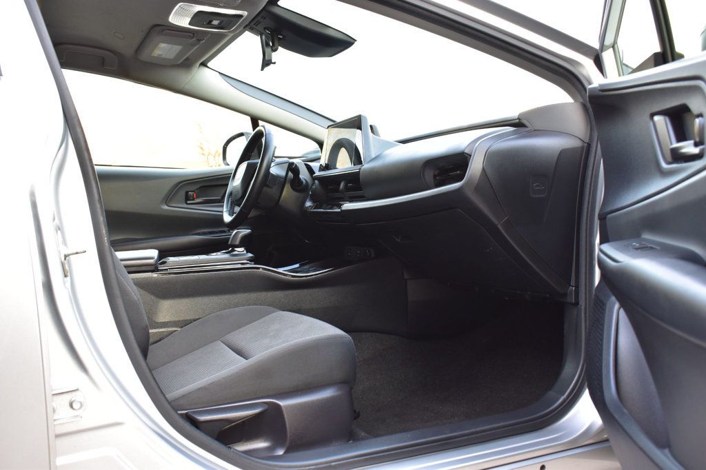 2023 Toyota Prius LE - 22960391 - 17