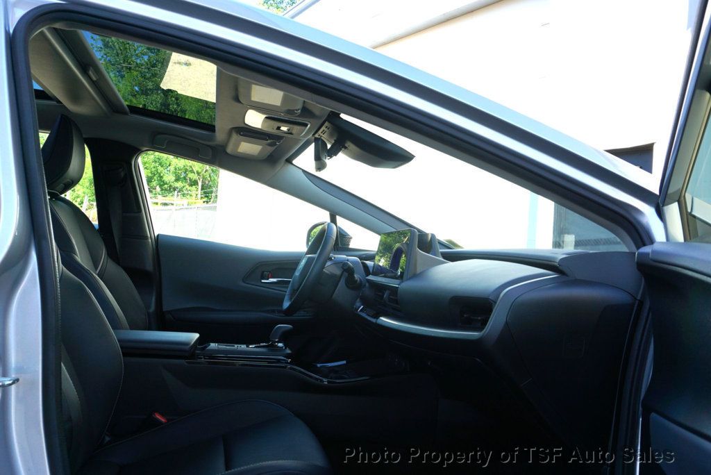 2023 Toyota Prius XLE AWD PANORAMIC ROOF CARPLAY REAR CAM HOT SEATS 12.3" MULTIMED - 23035830 - 11